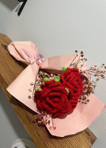 Kırmızı Örgü Çiçekli buket - Görsel 2