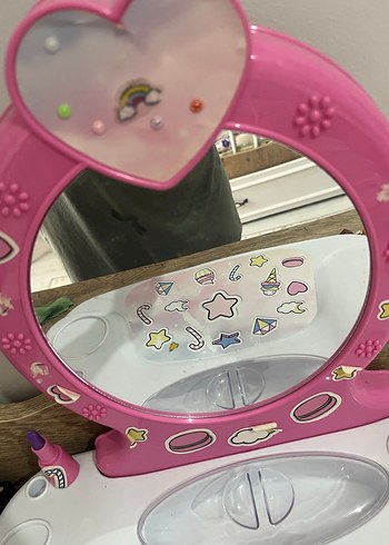 Pastel Pembe Çocuk Makyaj Masası - Görsel 4