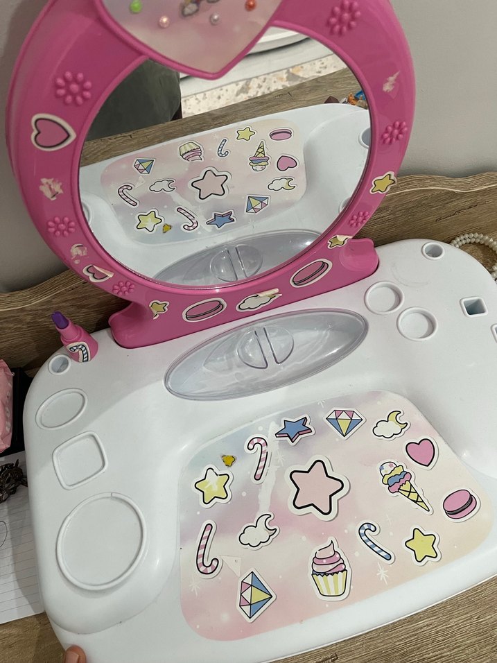 Pastel Pembe Çocuk Makyaj Masası - Görsel 2