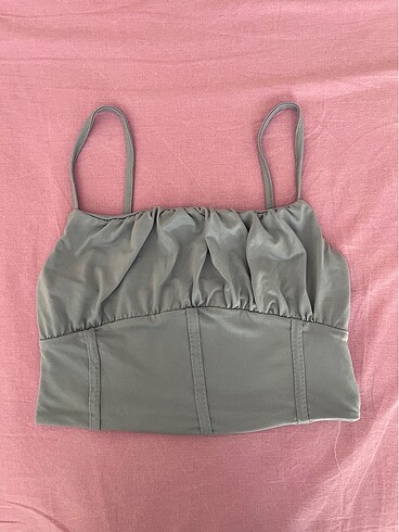 Lila crop