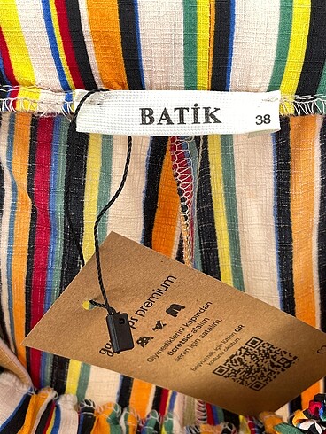 38 Beden çeşitli Renk Batik Mini Şort %70 İndirimli.