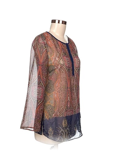 Roman Marka Roman Marka Bluz %70 İndirimli.