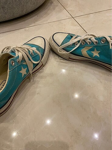 37,5 Beden Mavi converse