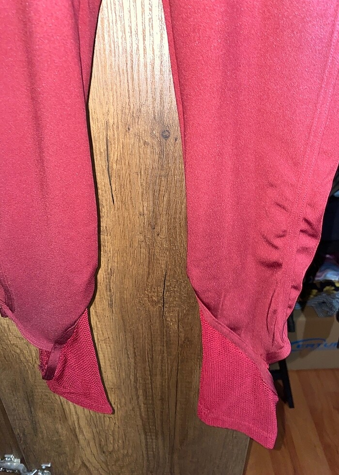 Bordo spor takımı - Görsel 3