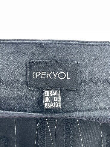 40 Beden siyah Renk ipekyol Kumaş Pantolon %70 İndirimli.