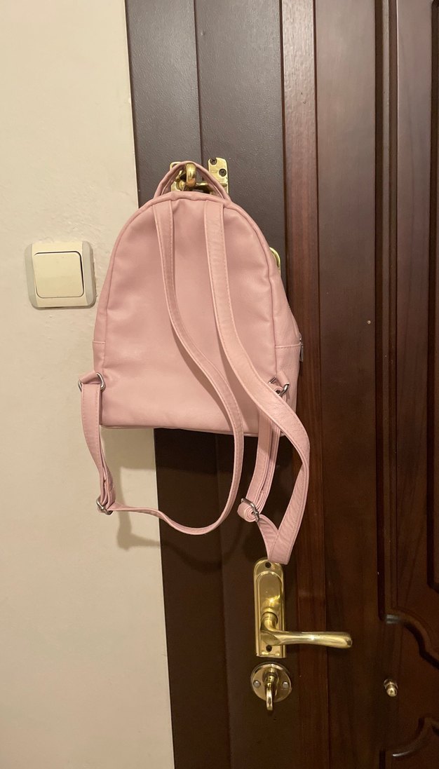 Pembe Deri Kadın Sırt Çantası - Görsel 2