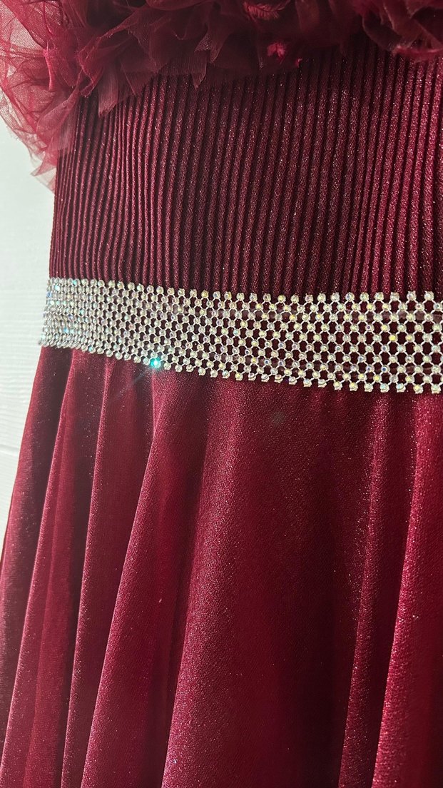 Bordo Uzun Abiye Elbise Fırfırlı Detayl - Görsel 4