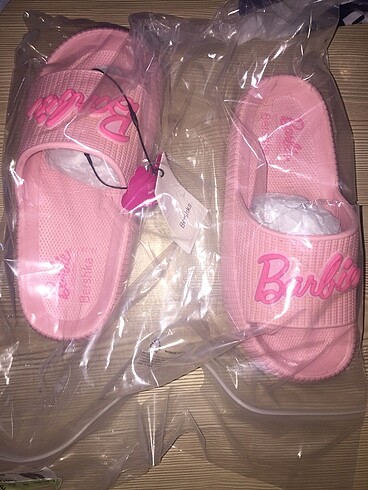 Bershka barbie terlik
