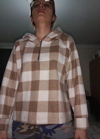 Şapkalı sweat 