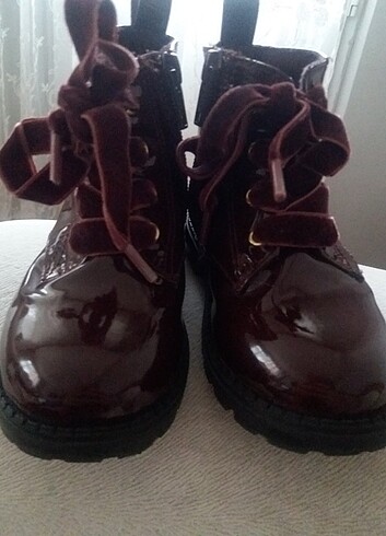 H&M h&m kız bebek/çocuk bordo rugan postal bot