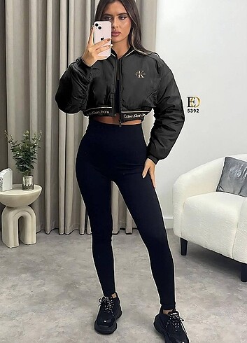 Calvin Klein bayan mont