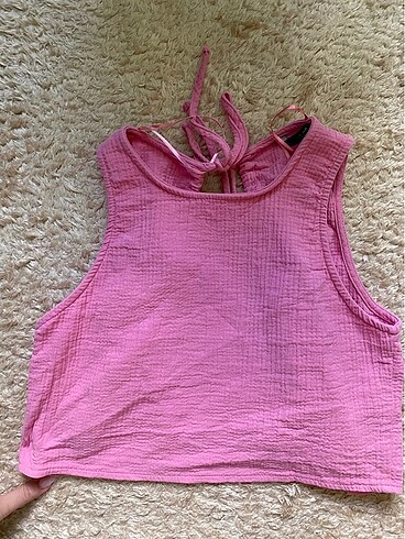 zara keren crop