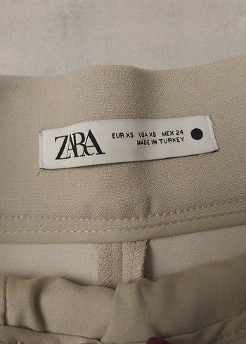 Zara Düğmeli Bej Mini Yüksek Bel Kadın Şort