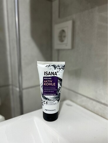 Isana Aktiv Kohle Kömür Peeling