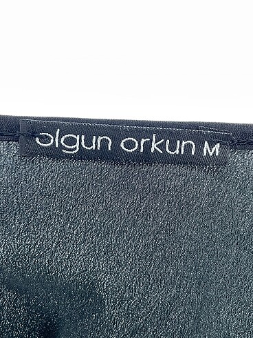 m Beden siyah Renk Diğer Bluz %70 İndirimli.