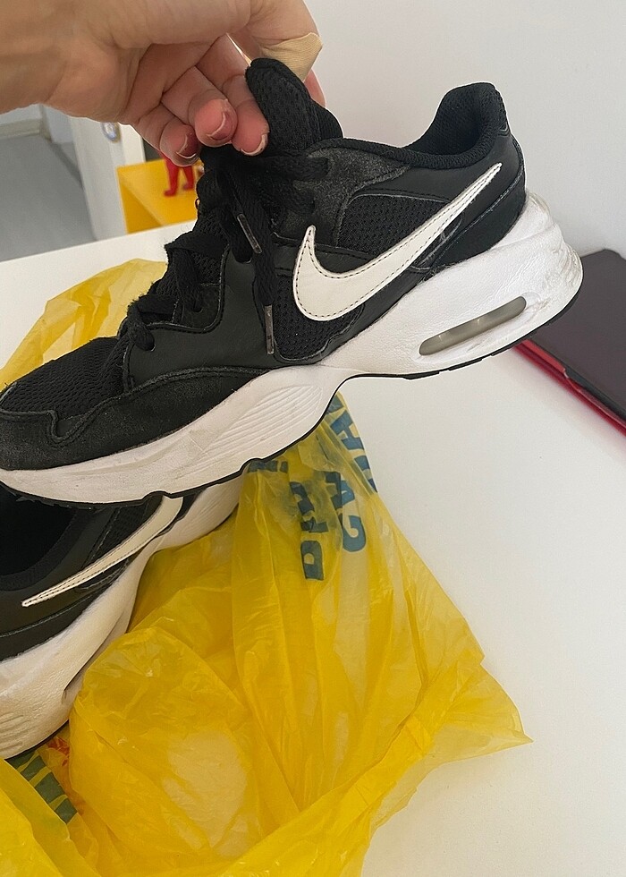 Bayan spor ayakkabı - Görsel 2