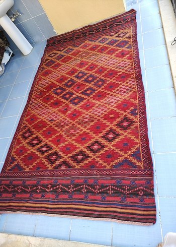 Canlı Renkli Klasik Desenli Kırmızı Halı - Görsel 2