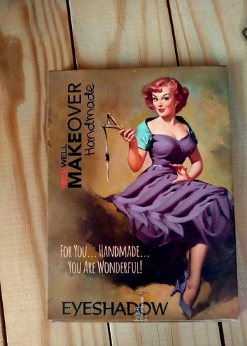 Bej Tonlarda El Yapımı Göz Farı Paleti - Görsel 2