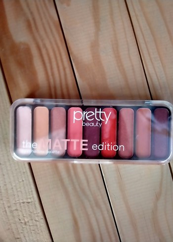 Çok Renkli Mat Göz Farı Paleti - Görsel 2