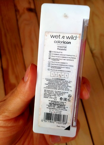 Bej ve Pembe Tonlarda Göz Farı Paleti - Görsel 3