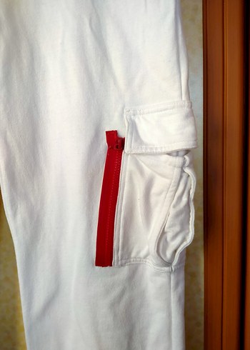 Beyaz Kemerli Spor Rahat Kadın Pantolon - Görsel 3