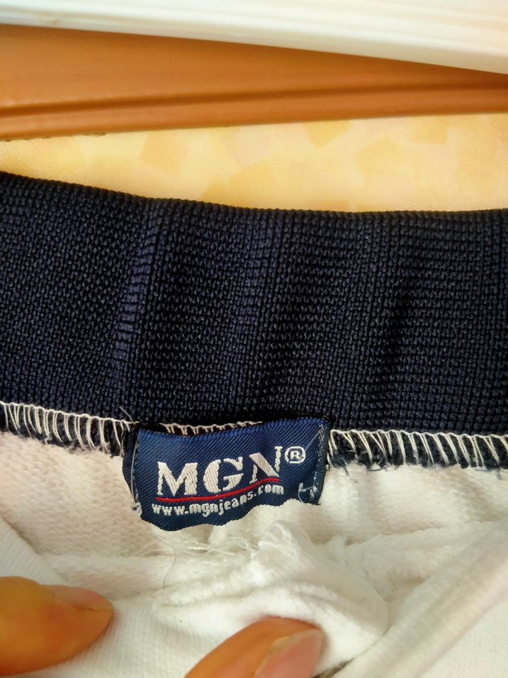 Beyaz Kemerli Spor Rahat Kadın Pantolon - Görsel 5