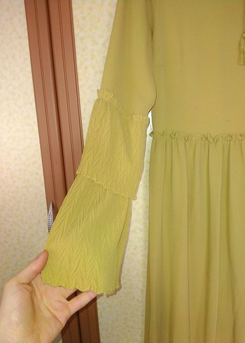 Bej Pileli Uzun Keten Elbise - Görsel 5