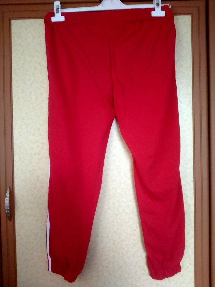 Kırmızı Çizgili Kadın Eşofman Altı - Görsel 4