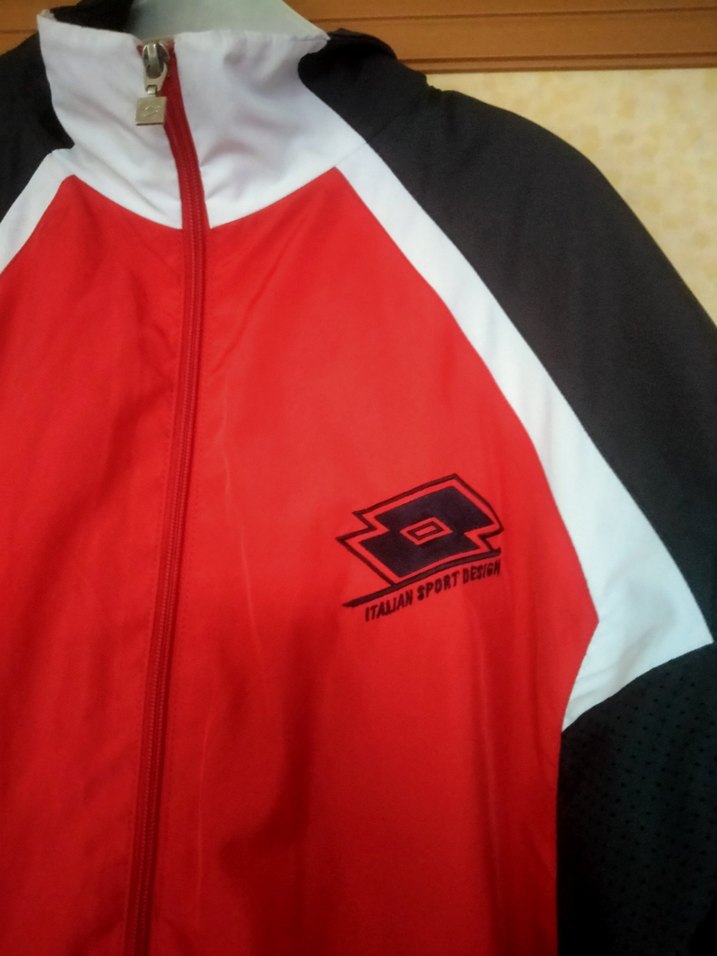 Kırmızı Siyah Fermuarlı Spor Ceket - Görsel 2