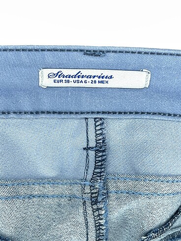 38 Beden mavi Renk Stradivarius Jean / Kot %70 İndirimli.