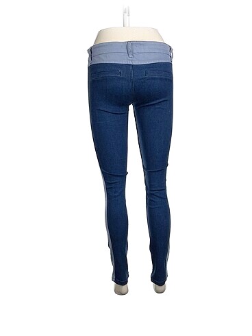 38 Beden Stradivarius Jean / Kot %70 İndirimli.