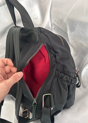 Fermuarlı Siyah Kadın Sırt Çantası - Görsel 5