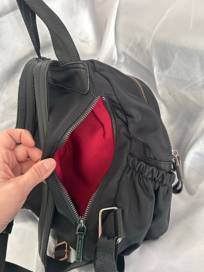 Fermuarlı Siyah Kadın Sırt Çantası - Görsel 5