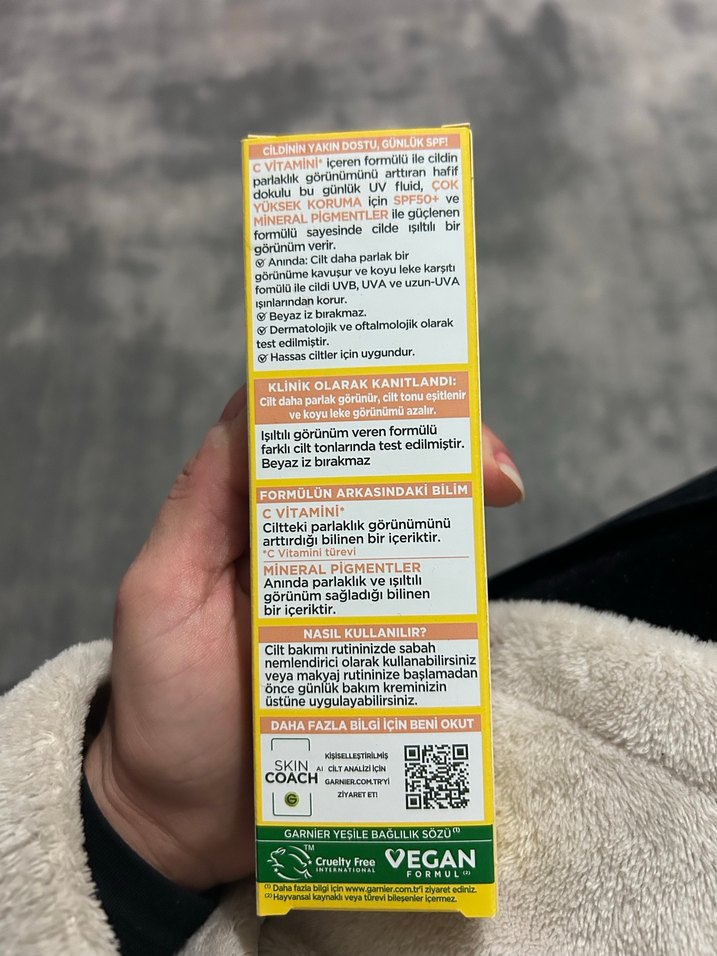 Garnier C Vitamini Parlak SPF50+ BB Krem - Görsel 2