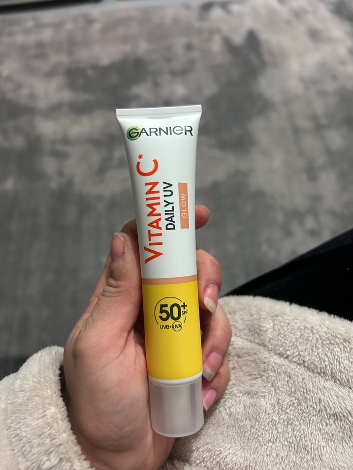 Garnier C Vitamini Parlak SPF50+ BB Krem - Görsel 3