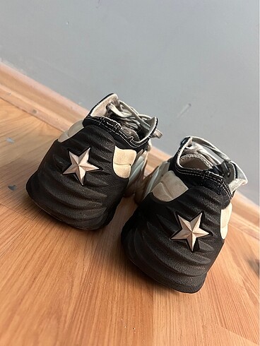 37 Beden Zikzak model converse