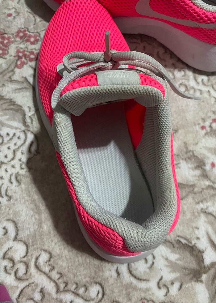 2 kere giyildi - Görsel 4