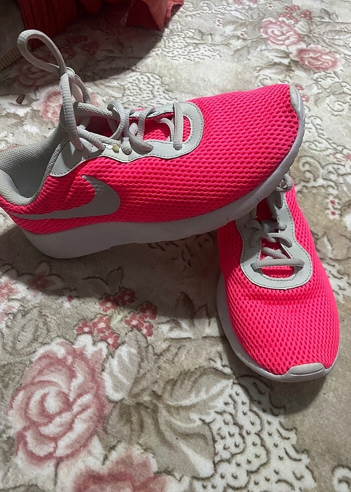 2 kere giyildi - Görsel 2