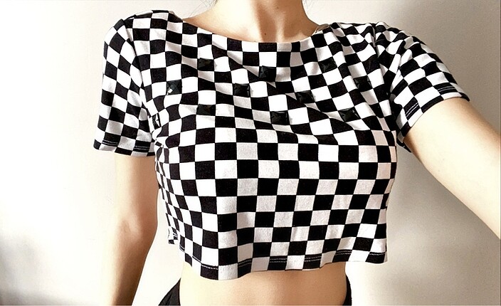 Kareli Crop