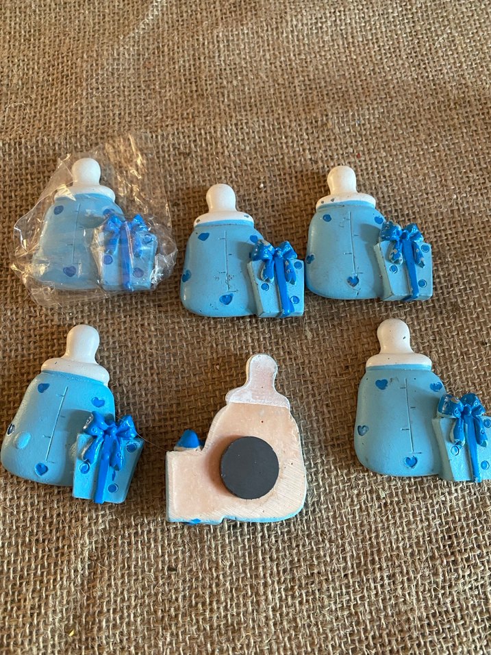 6 adet Mavi Bebek Biberonu ve Hediye Süsleri polyester biblo - Görsel 2