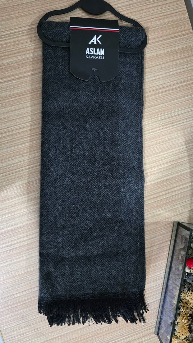 Aslan Kavrazlı Gri Akrilik Atkı - Görsel 3