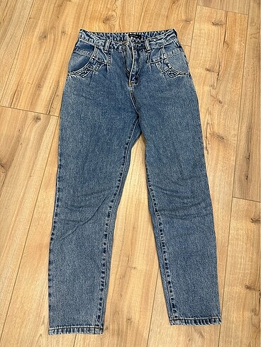 Mom jean
