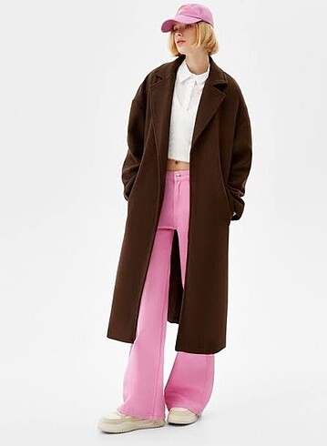 Bershka kuşaklı kaban