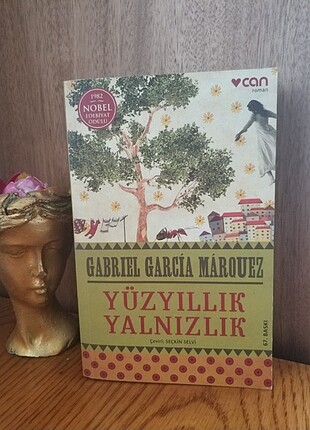 Gabriel Garcia Marquez yüzyıllık yalnızlık