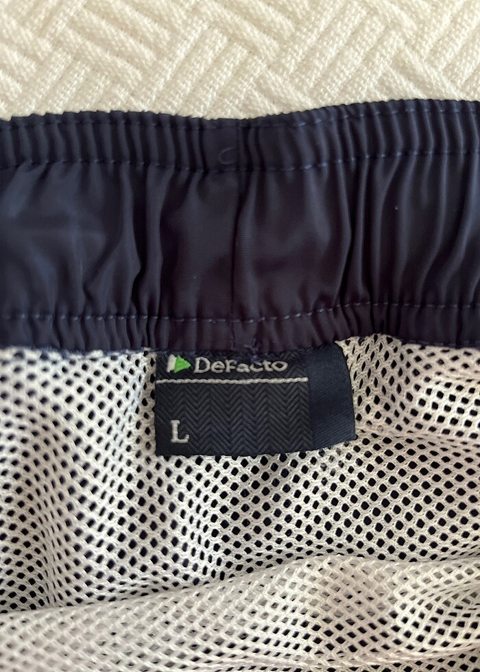 Defacto deniz şortu - Görsel 4