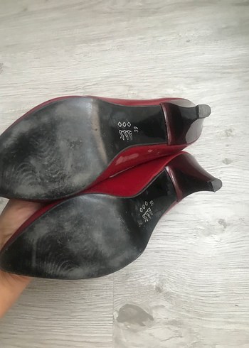 39 Beden Parlak Kırmızı Stiletto Topuklu Kadın Ayakkabı
