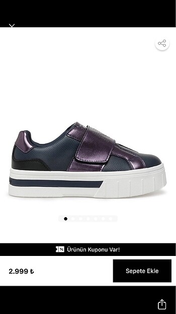Sneaker
