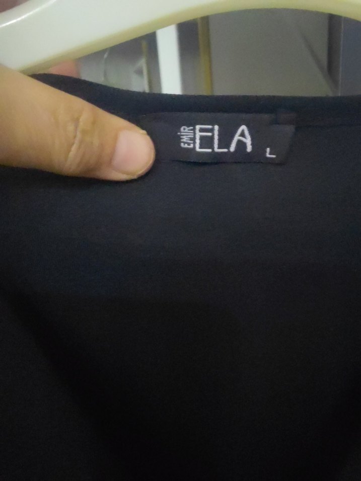 Kısa Kollu Siyah Uzun V Yaka Elbise - Görsel 5