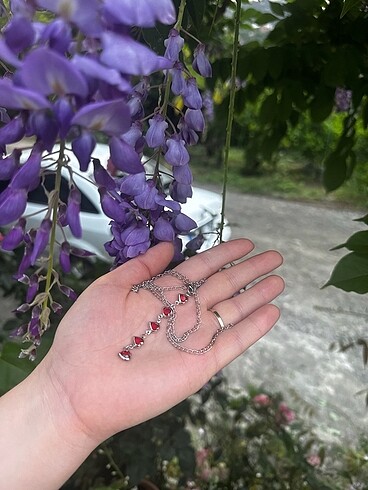 Beden minimal kırmızı kalp detaylı silver Y kolye