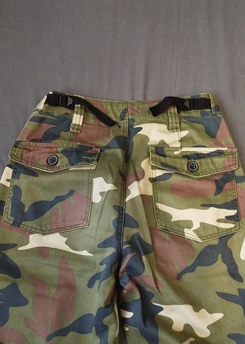 Bershka Kamuflaj kargo - Görsel 3